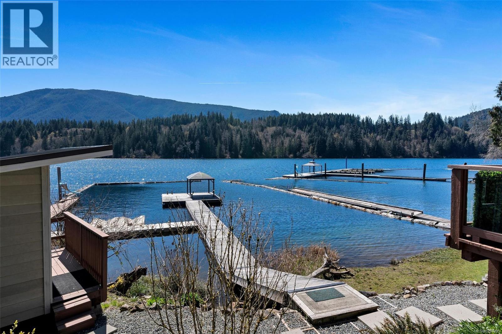 8624 North Shore Rd - 4