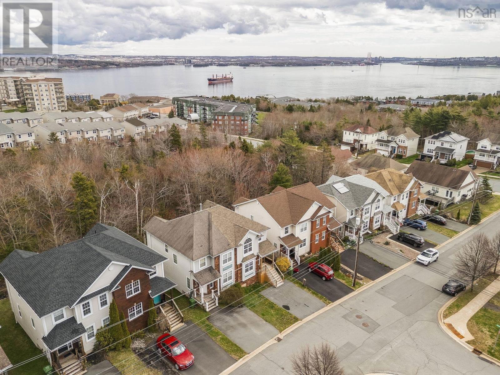 27 Fleetview Drive - 50