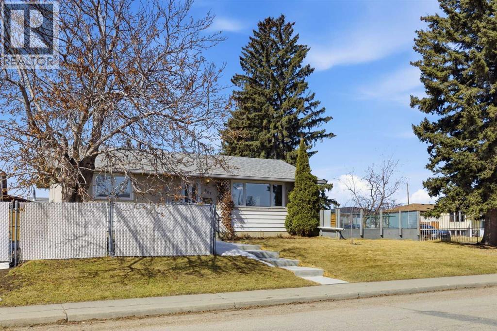 827 Forlee Drive SE - 4