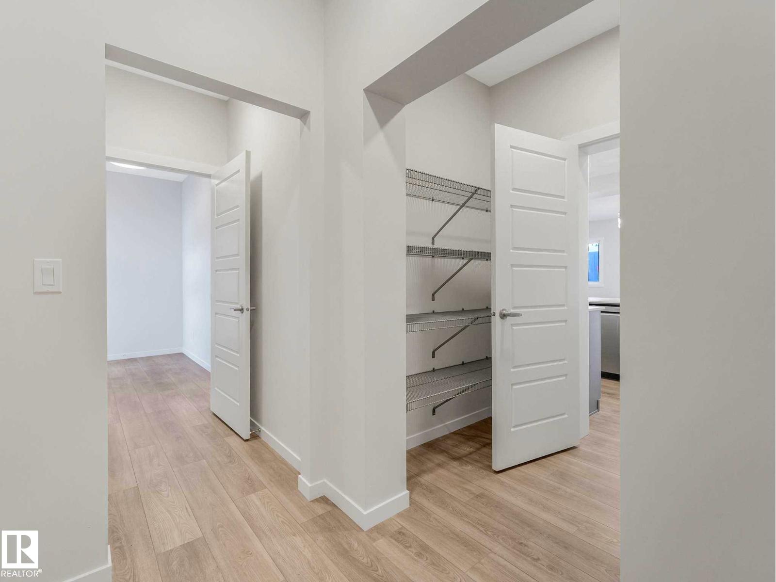 20723 24 AV NW - 12