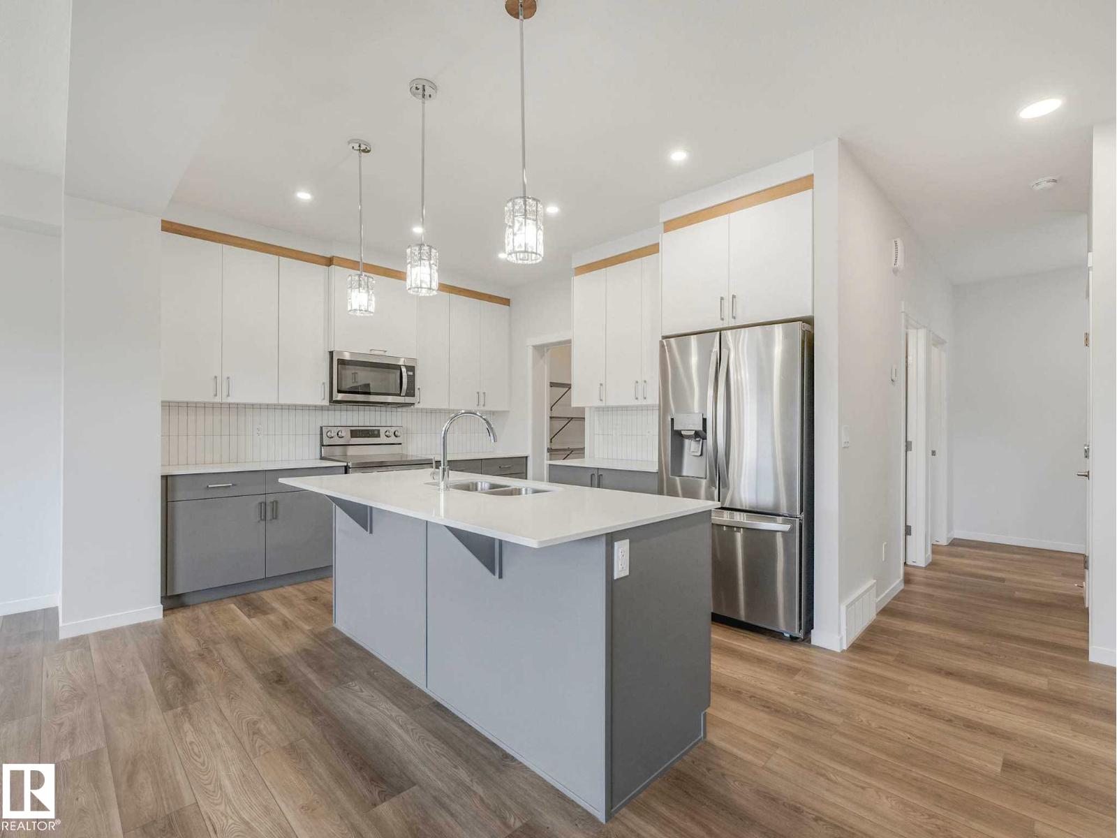 20723 24 AV NW - 17