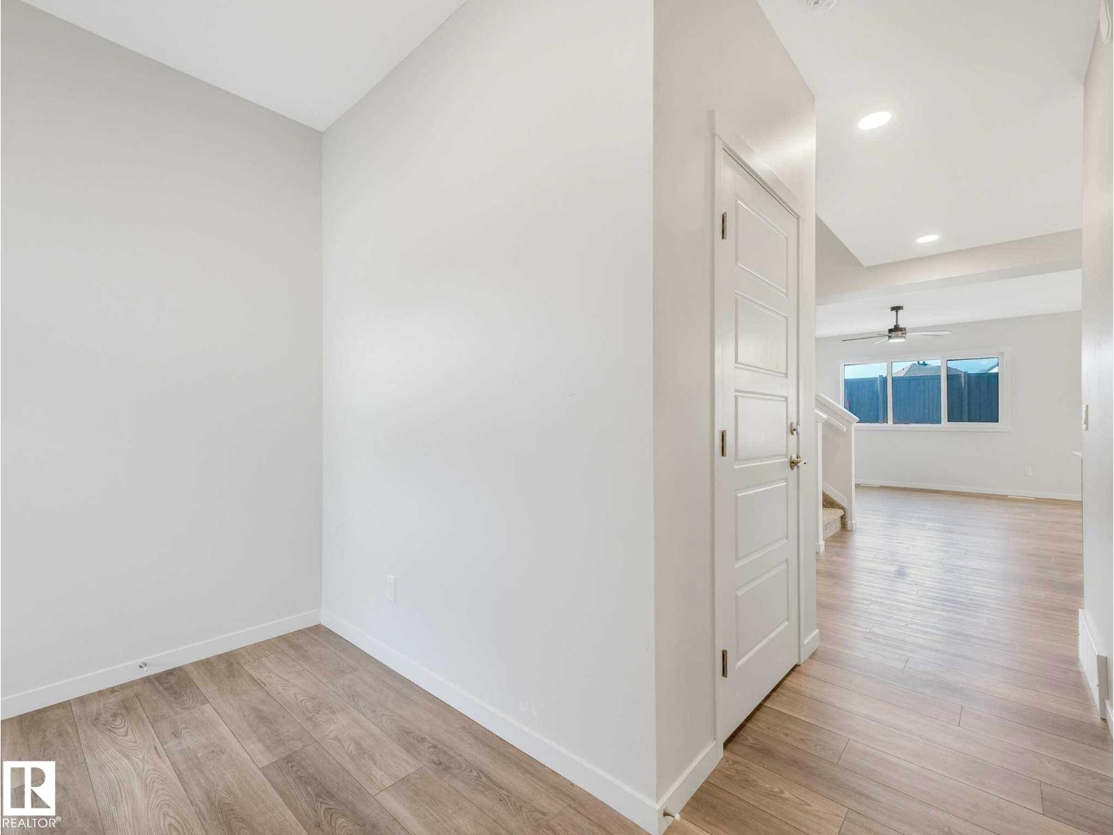 20723 24 AV NW - Image 2