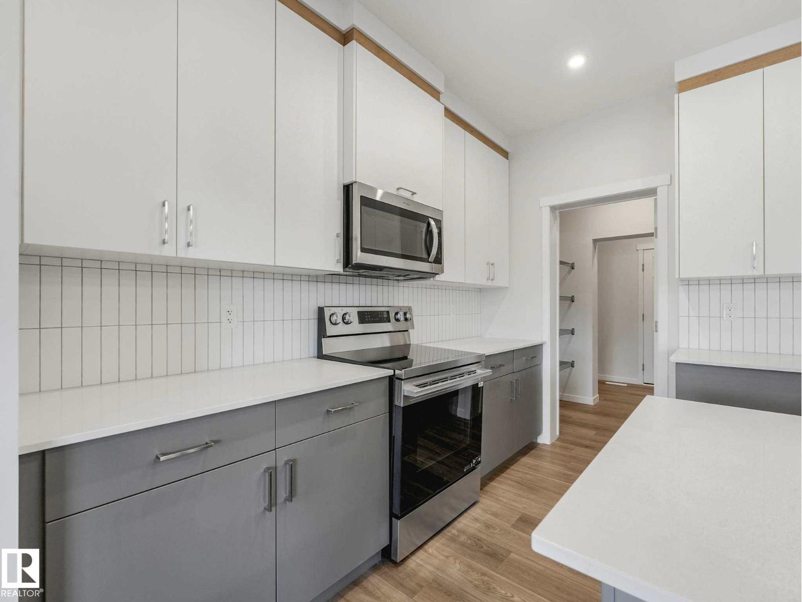 20723 24 AV NW - 20