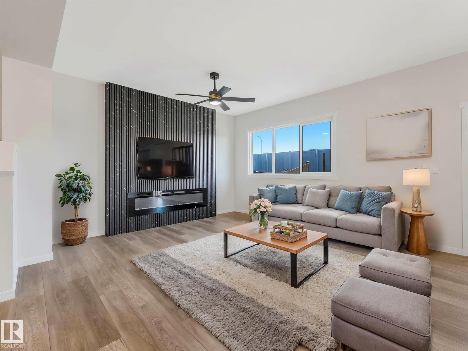 20723 24 AV NW - 4