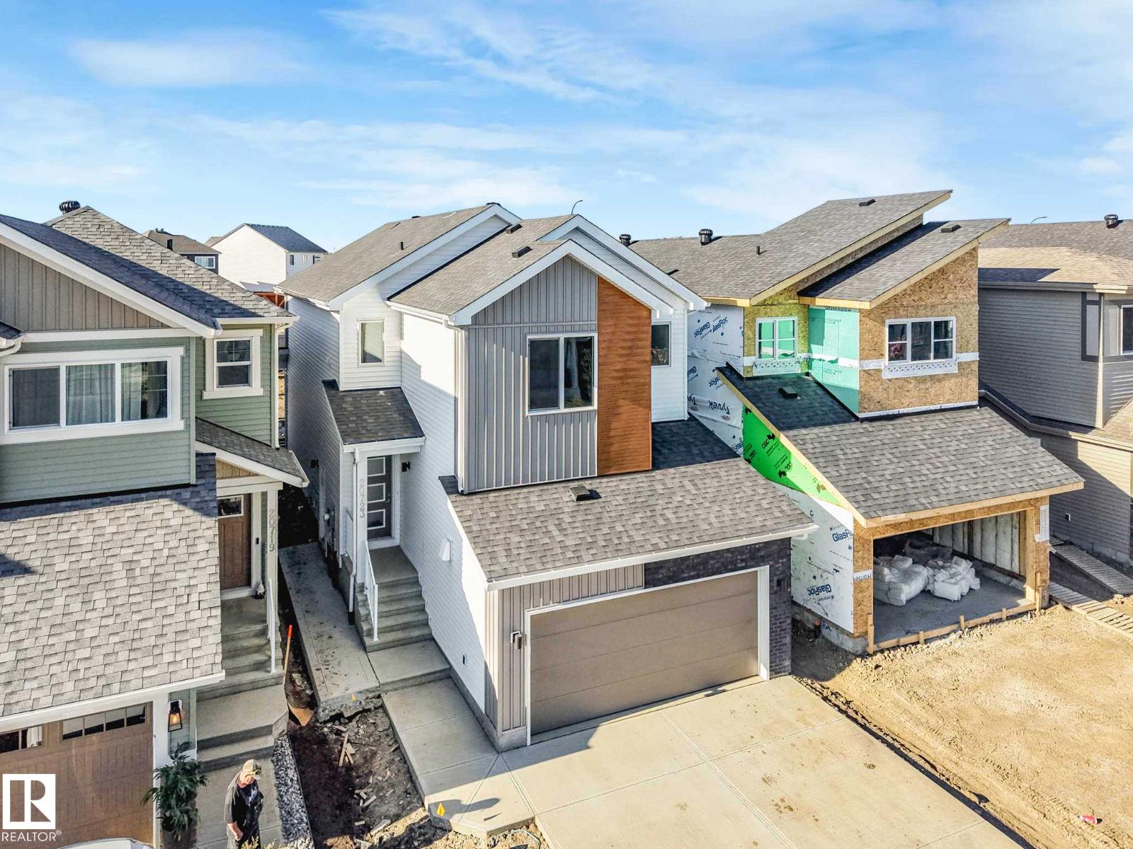 20723 24 AV NW - 65