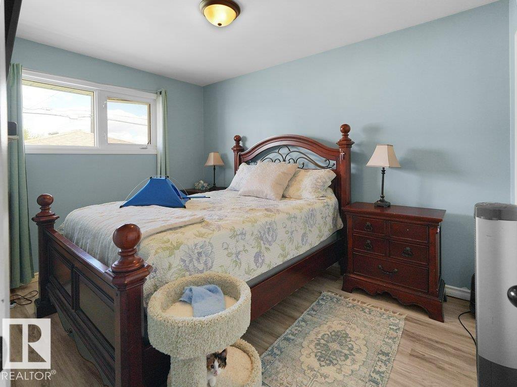 6324 132 AV NW - 14