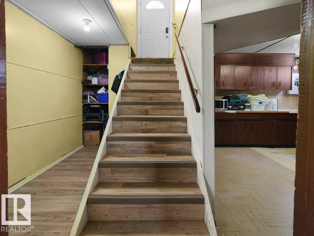6324 132 AV NW - 17