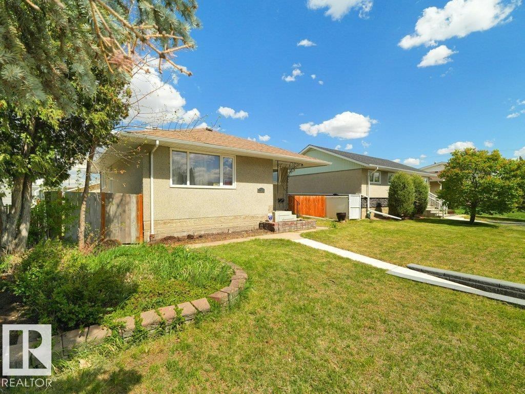 6324 132 AV NW - 31
