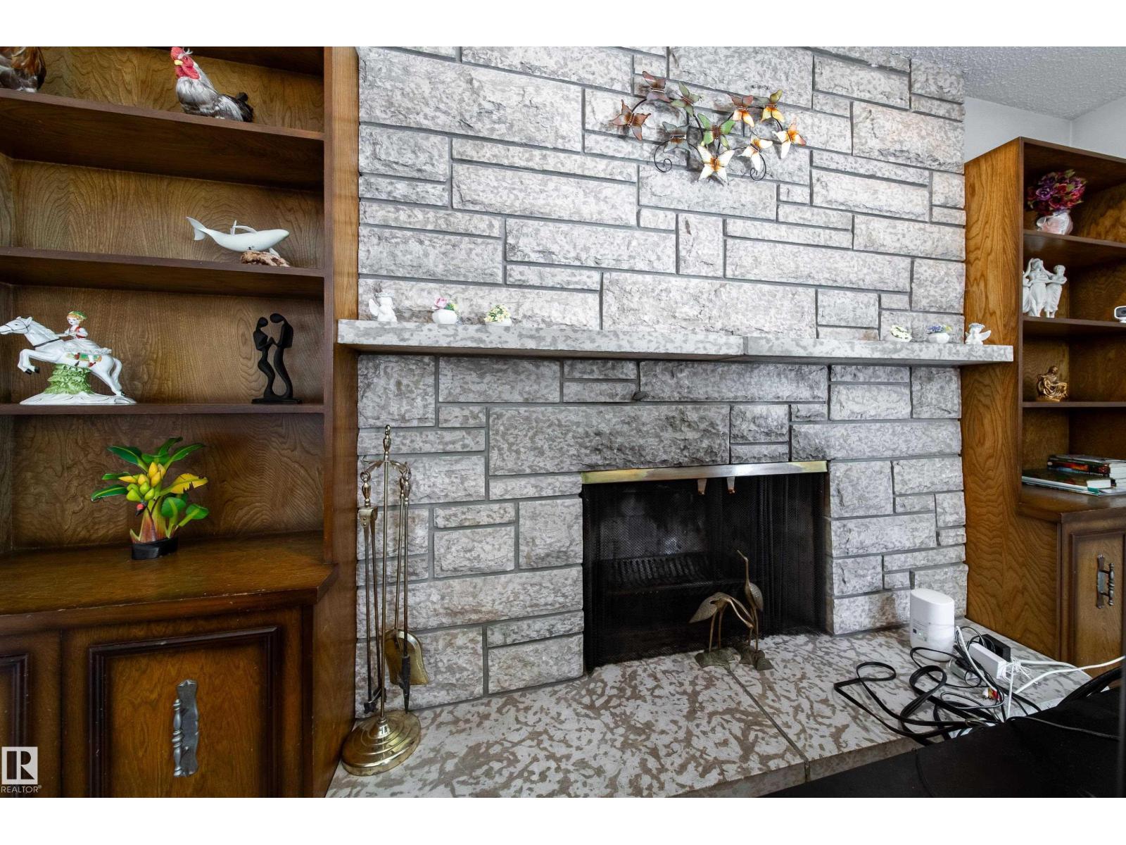 8509 39B AV NW - 22