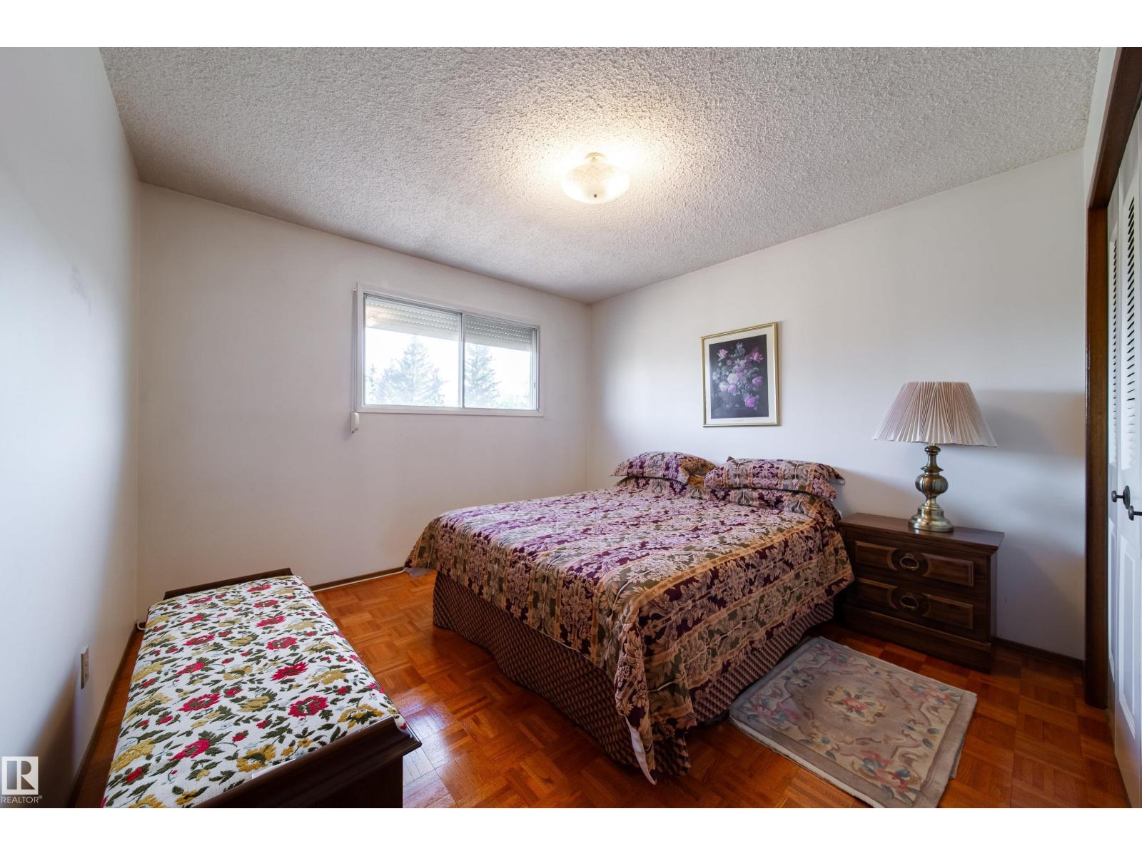 8509 39B AV NW - 33