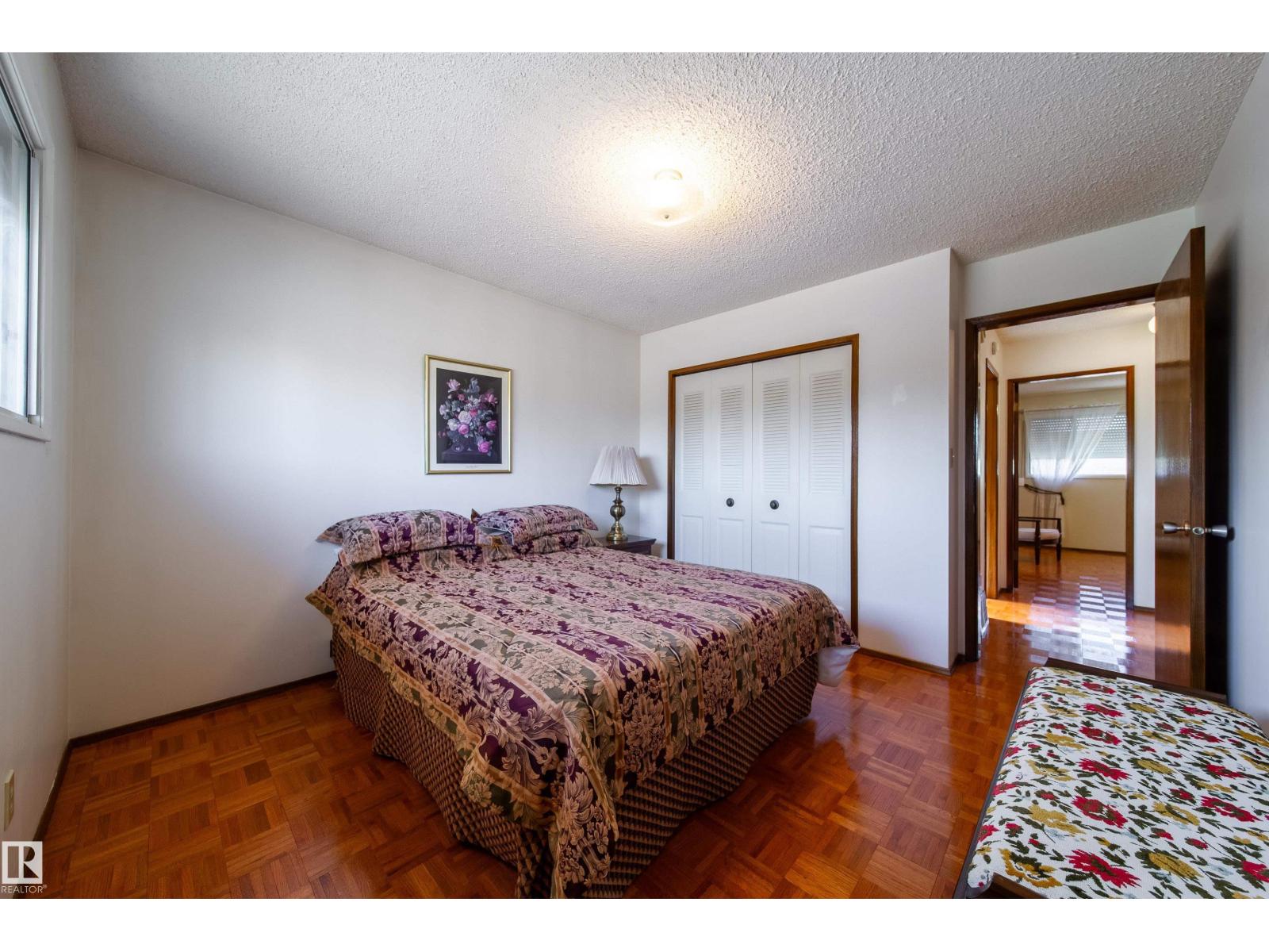 8509 39B AV NW - 34