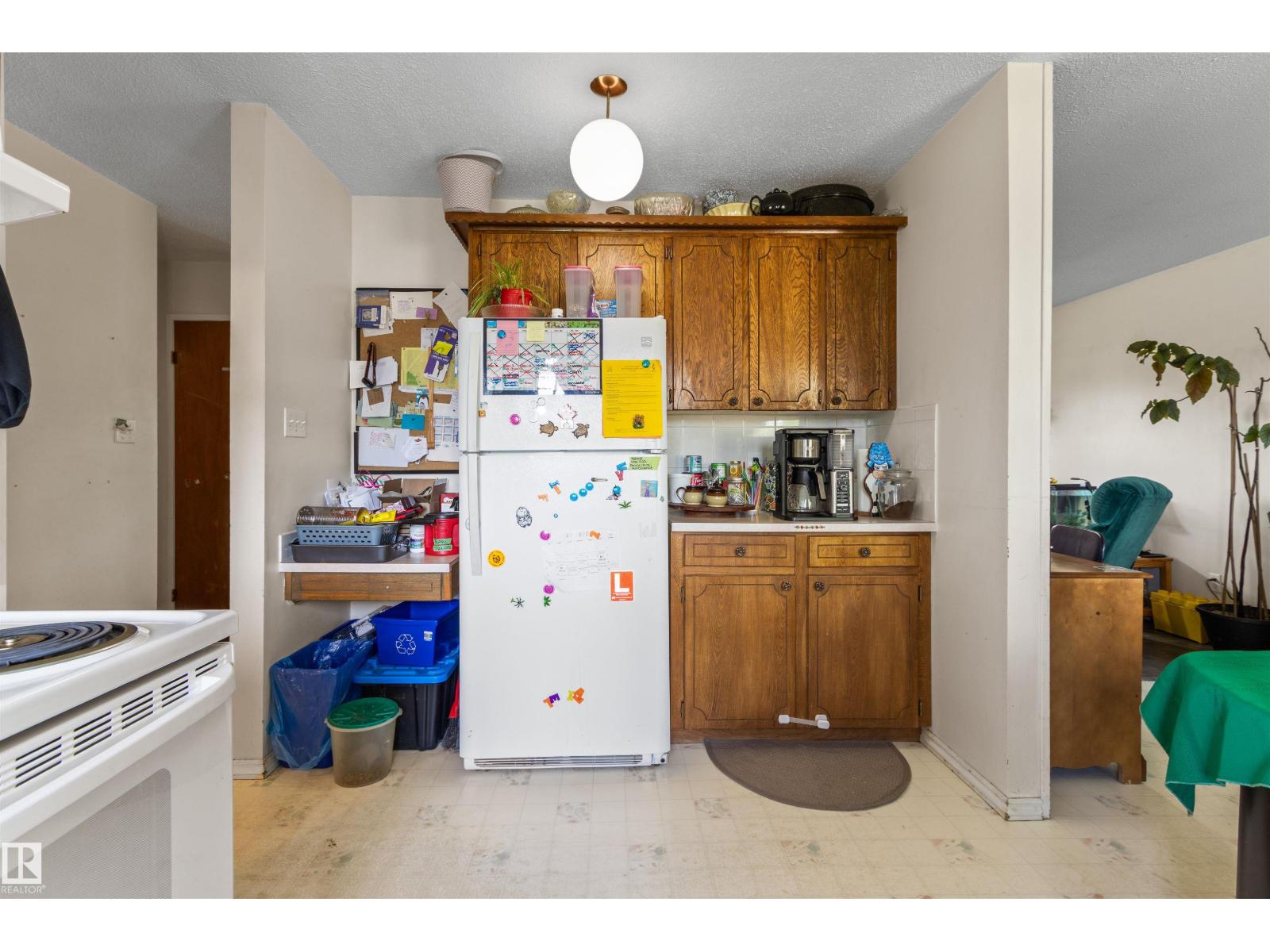 4916 54A AV — photo 10