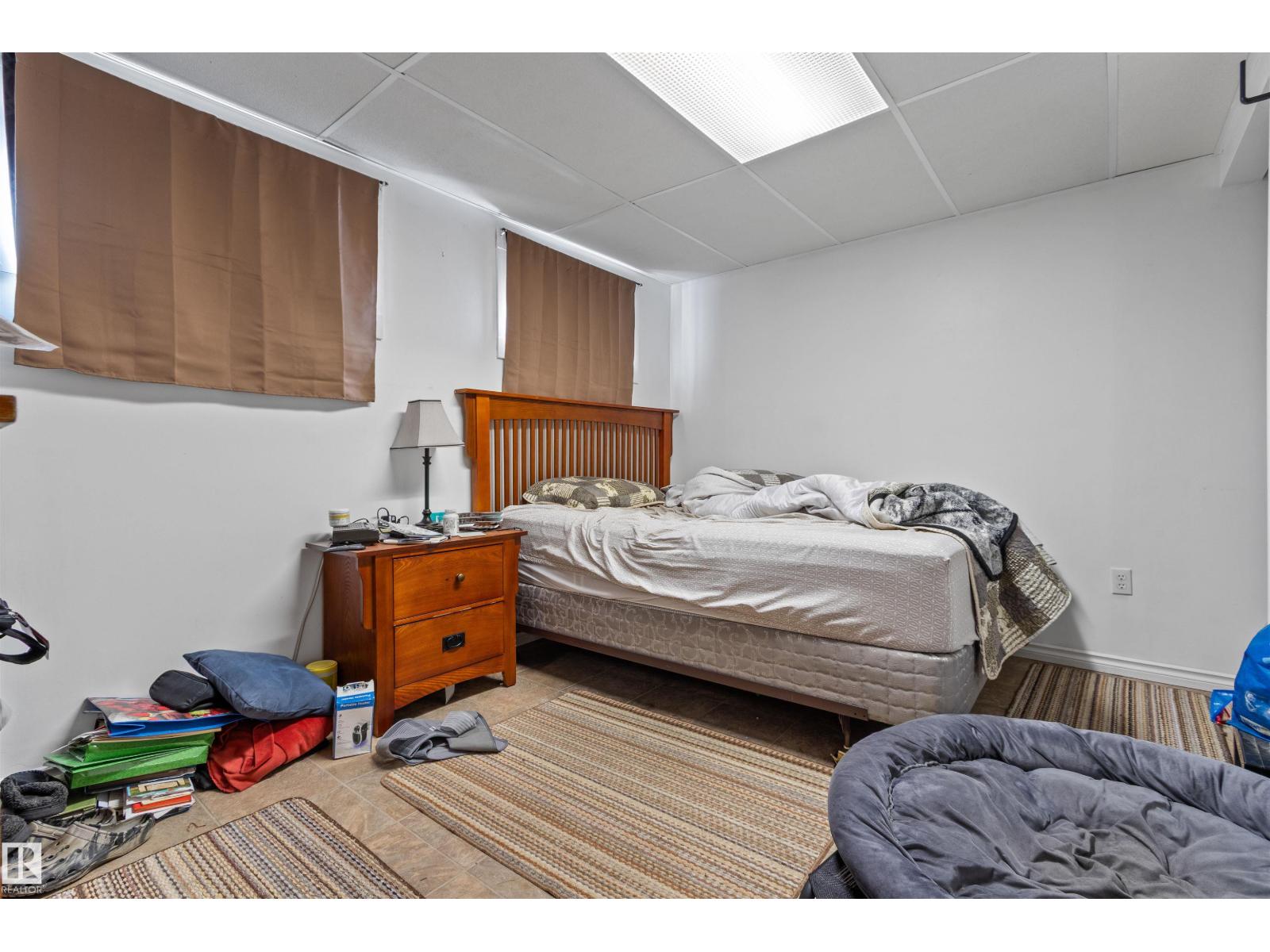 4916 54A AV — photo 19