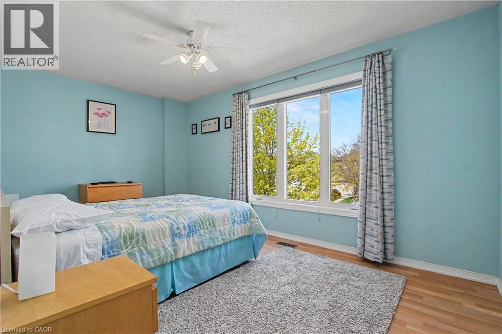 22 WATERWHEEL Crescent - 13