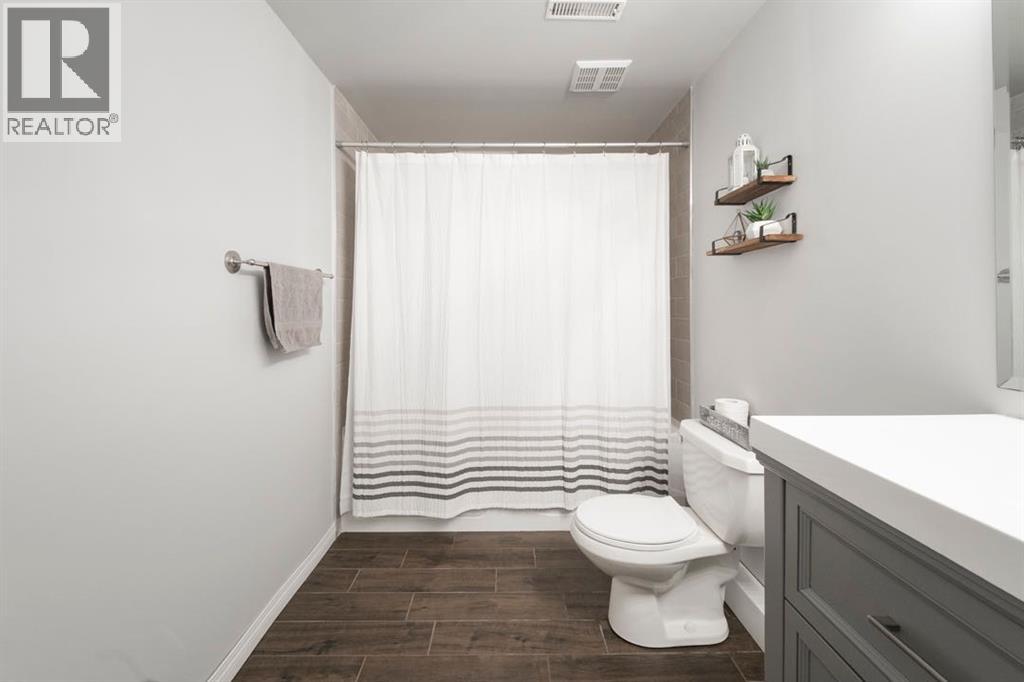 131 Wolff Way - 35