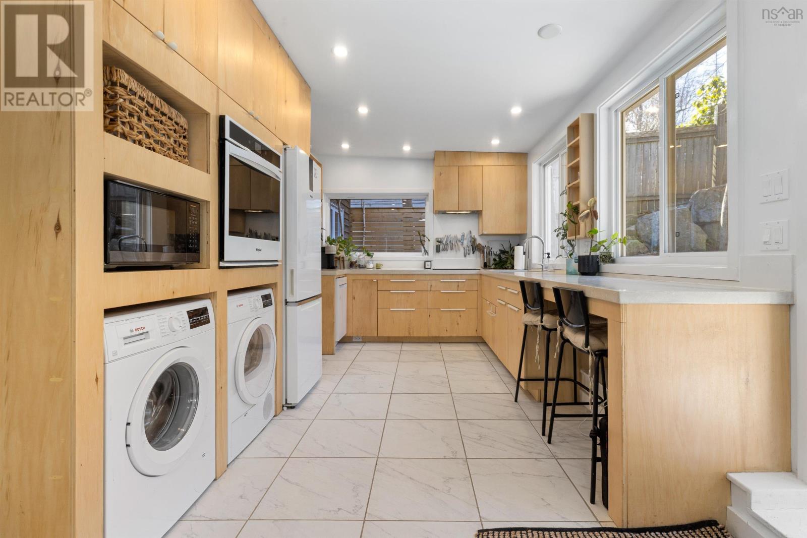 3166 Purcells Cove Road - 36