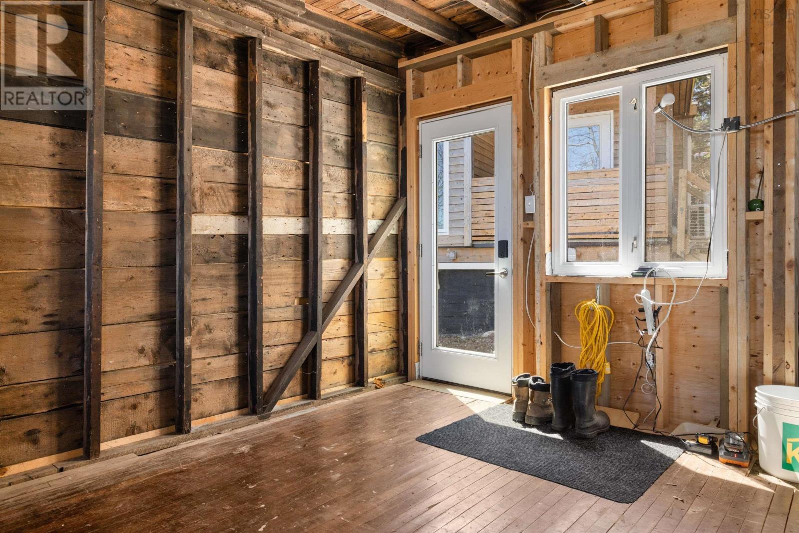 3166 Purcells Cove Road - 48