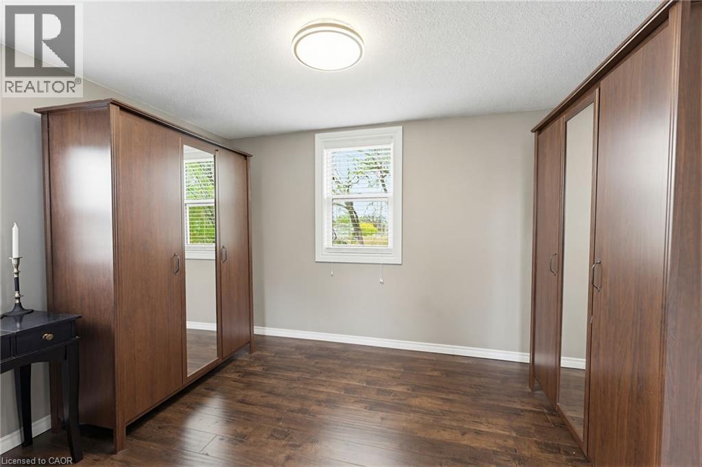 60 AVENUE Road - 18