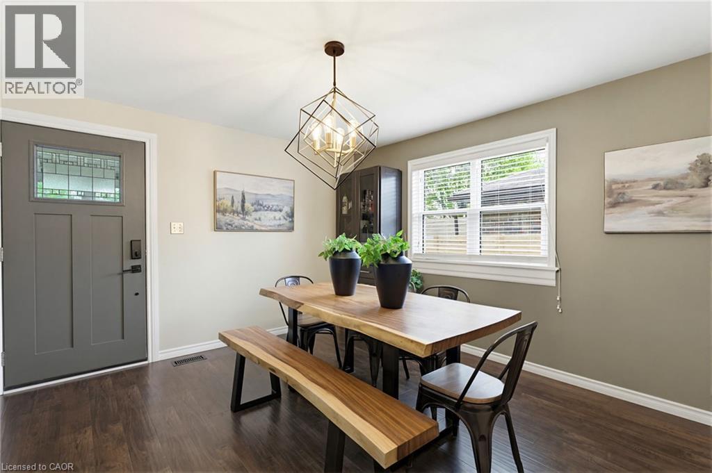 60 AVENUE Road - 12