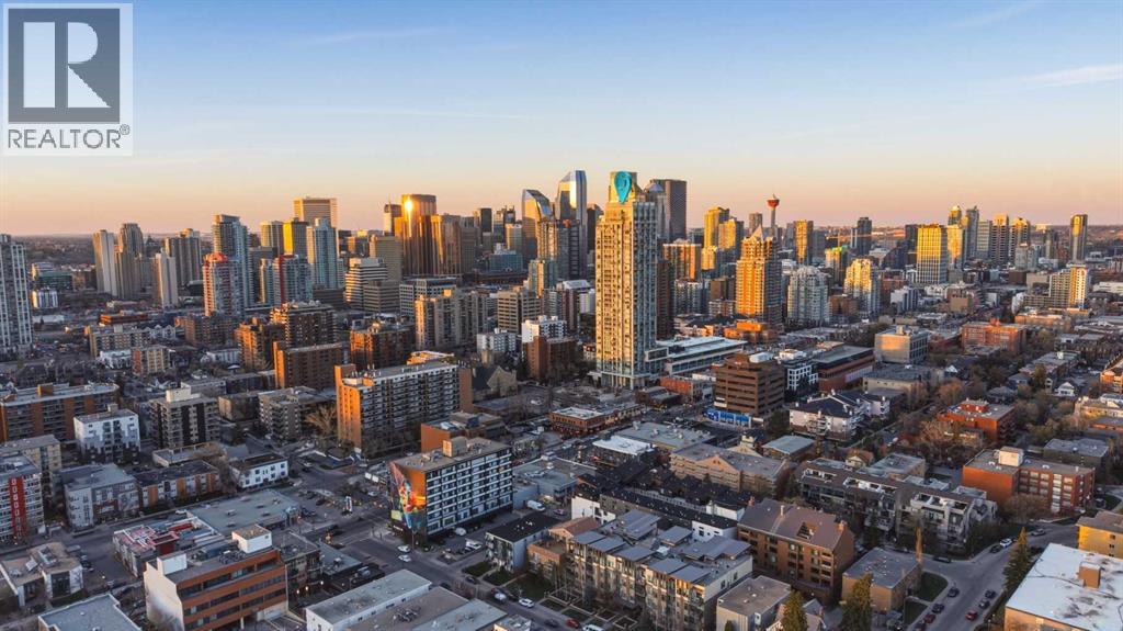#2402 930 16 Avenue SW - 26