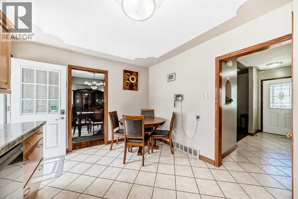 4039 5 Avenue SW - 8