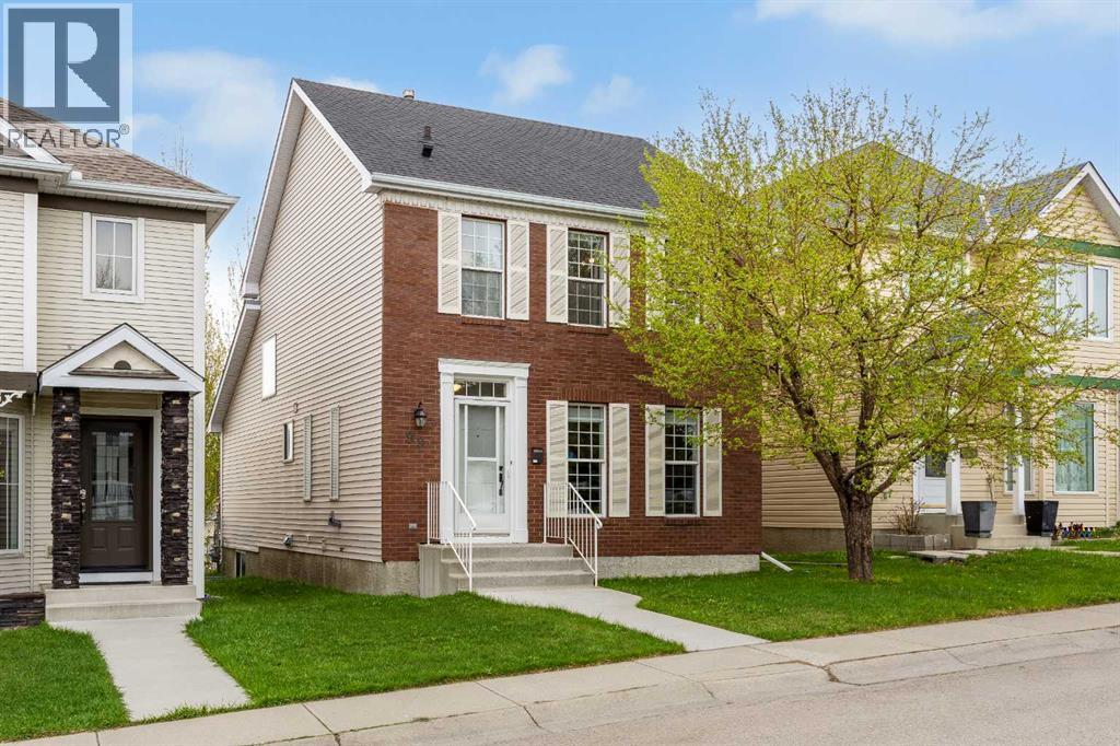 99 Hidden Crescent NW - Image 2