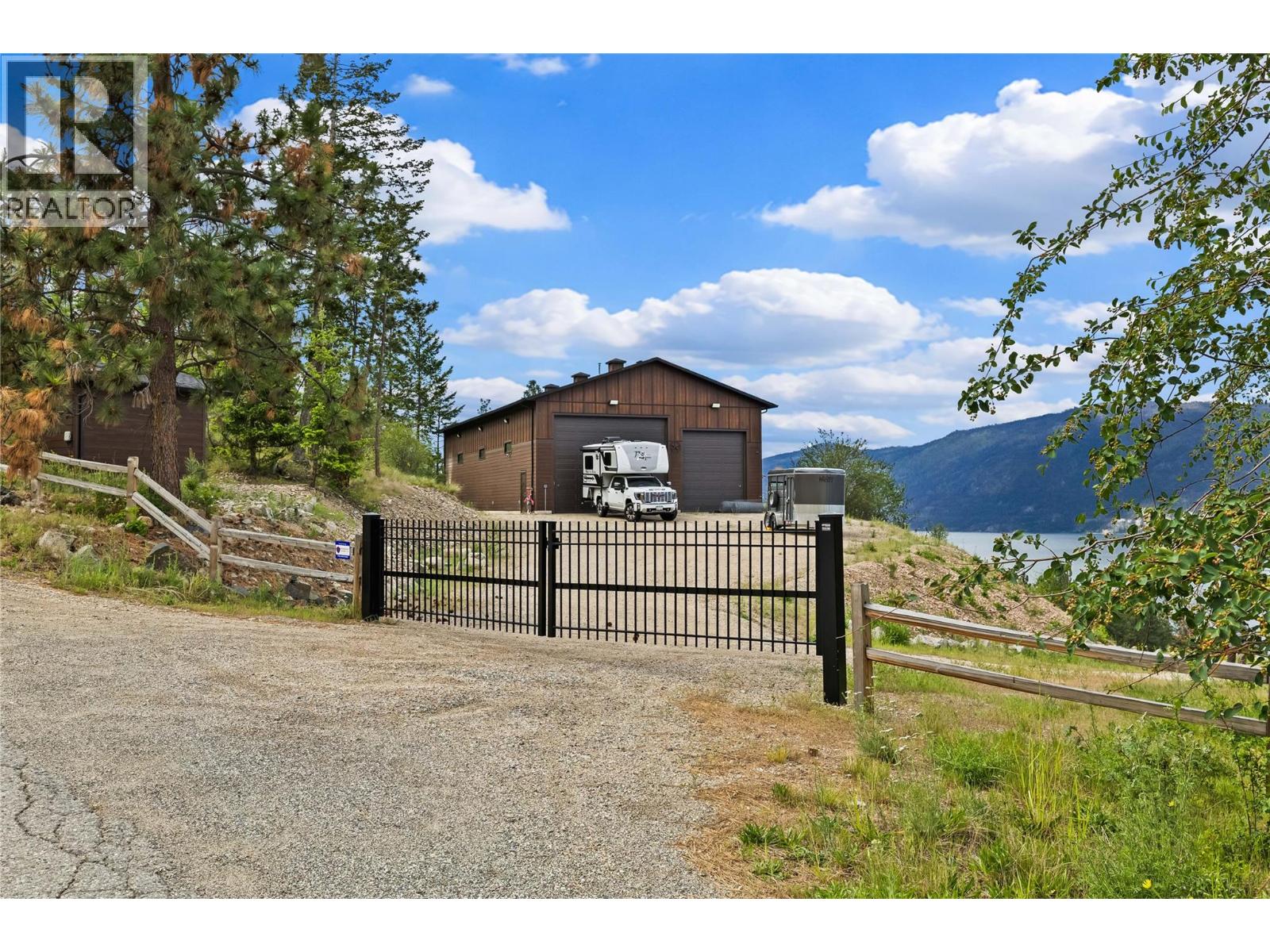 14124 Moberly Road, Lake Country