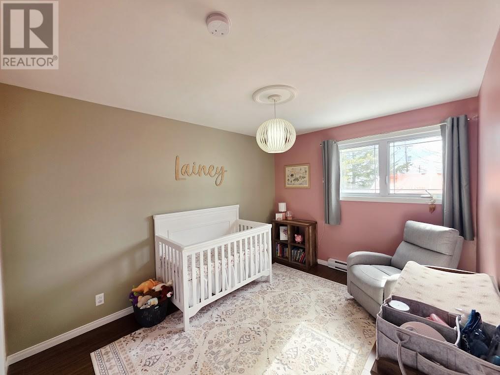 800 Balsam Crescent - 16