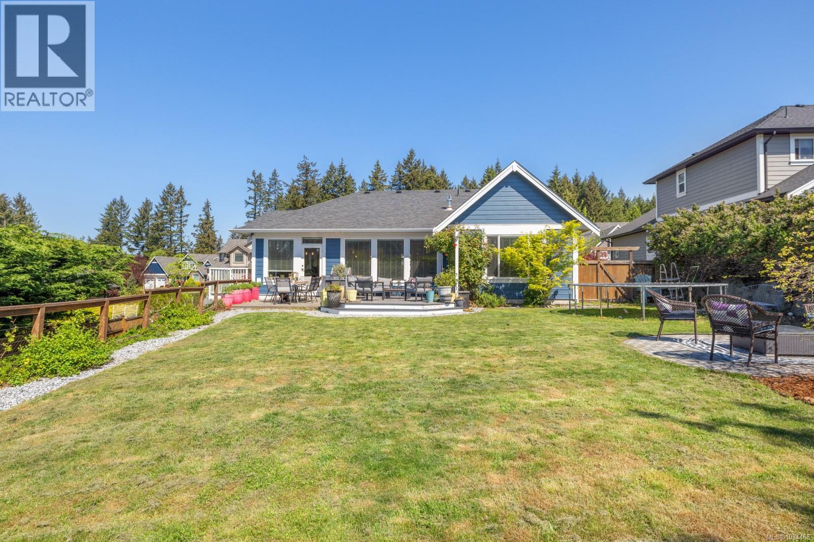 880 Pratt Rd, Mill Bay