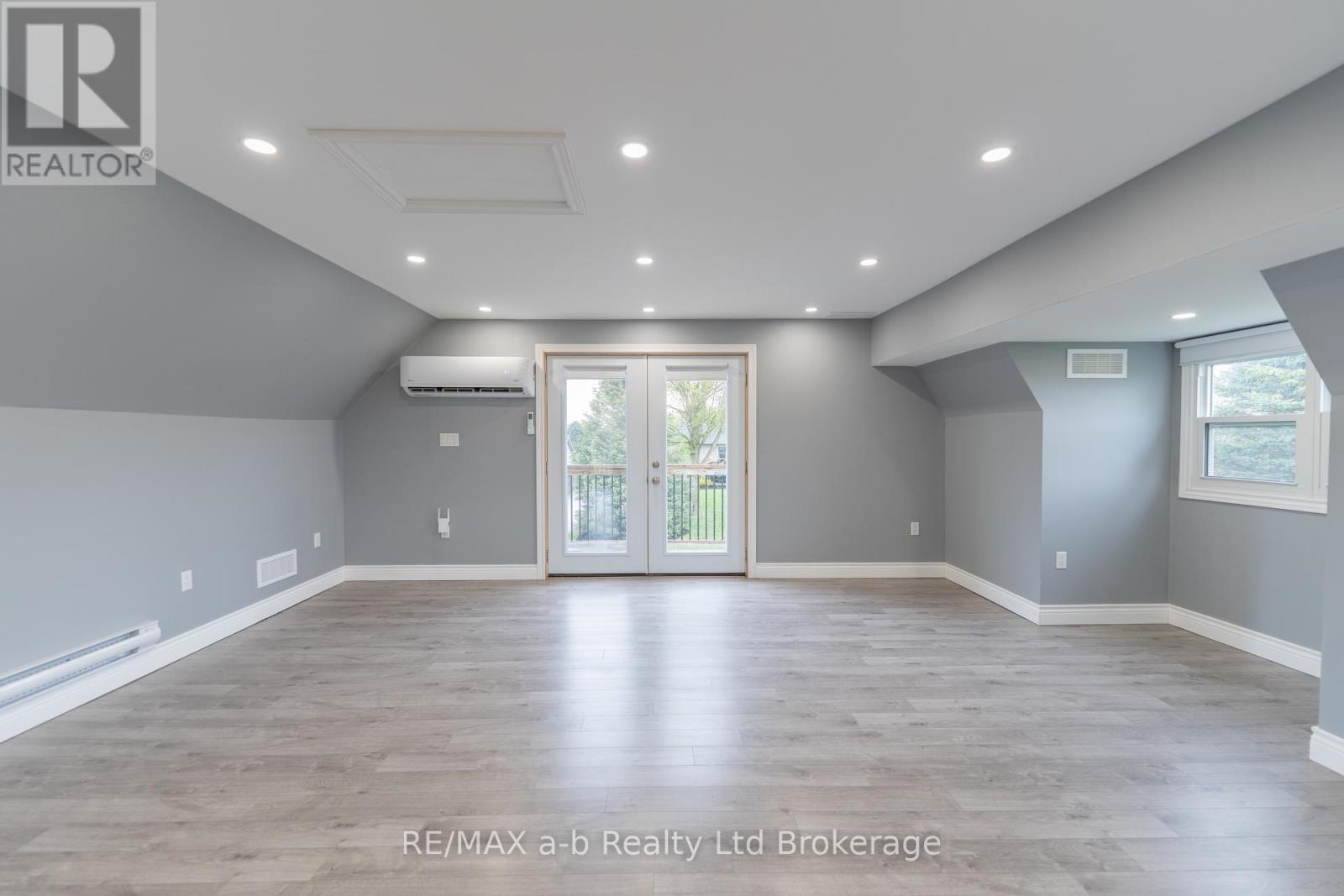 57185 EDEN LINE - Image 21