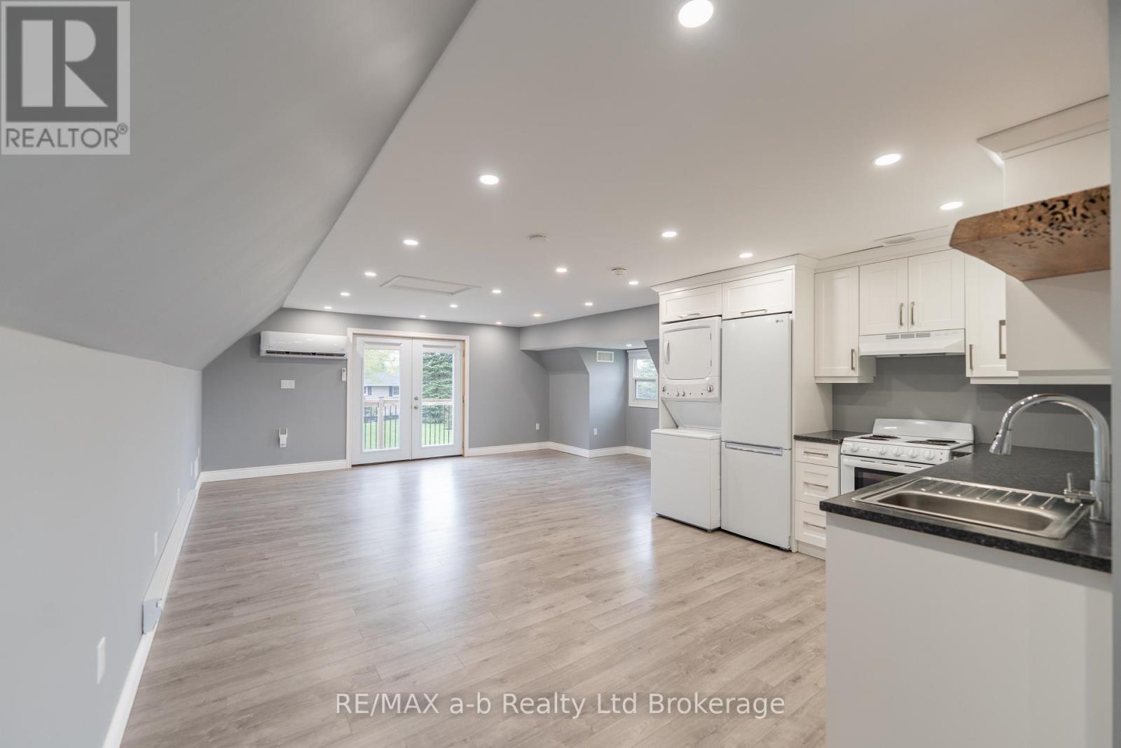 57185 EDEN LINE - Image 22