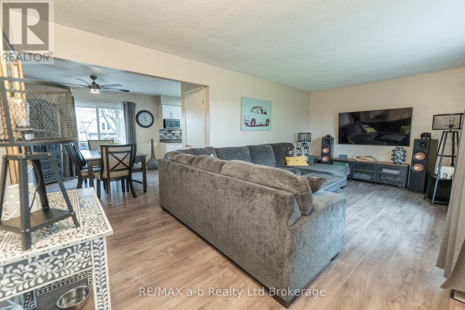 57185 EDEN LINE - Image 30