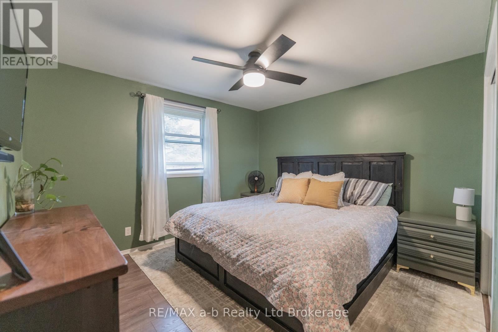 57185 EDEN LINE - Image 34