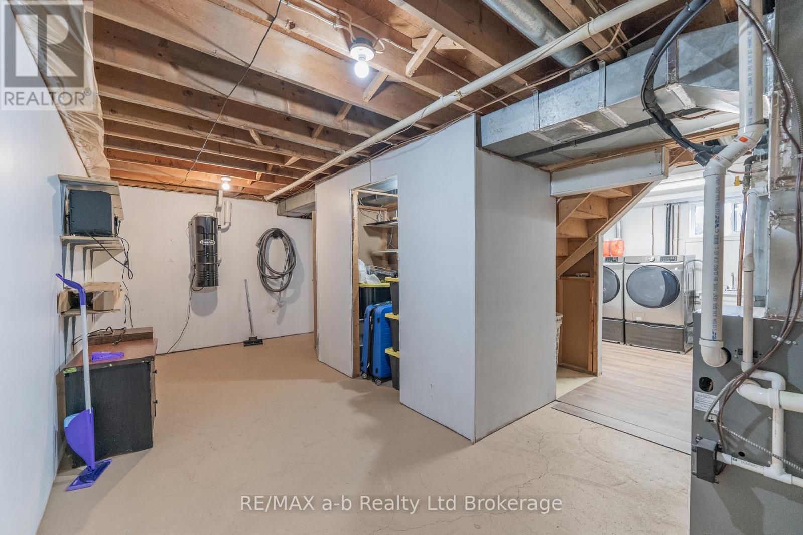 57185 EDEN LINE - Image 37