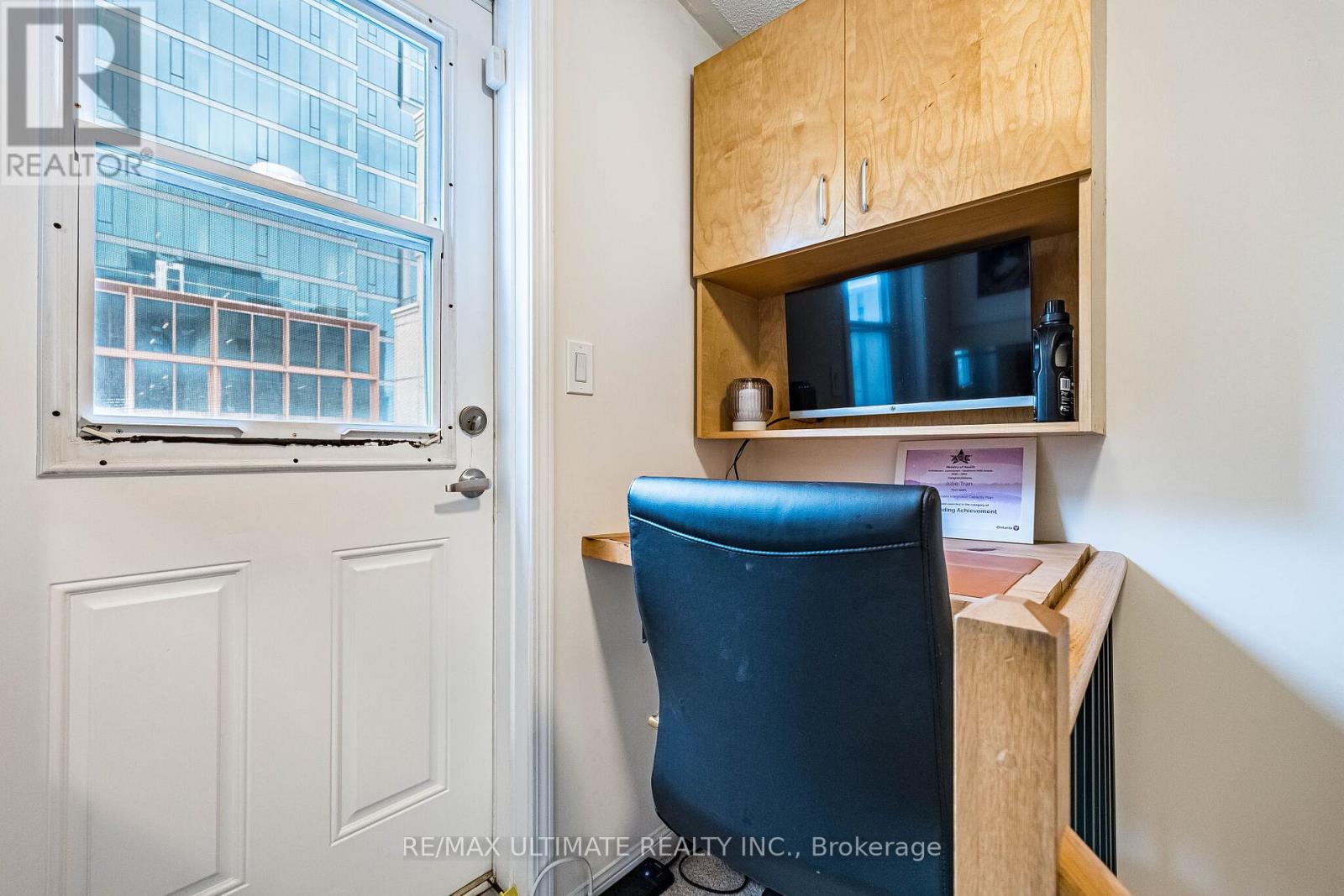 11 NIAGARA STREET - 29
