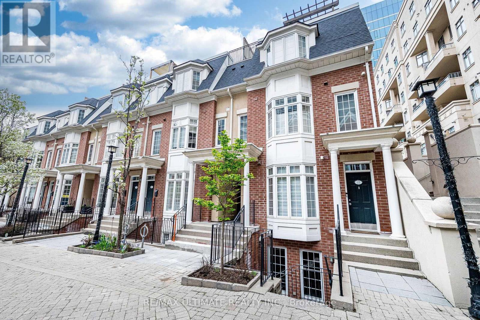 11 NIAGARA STREET - 3