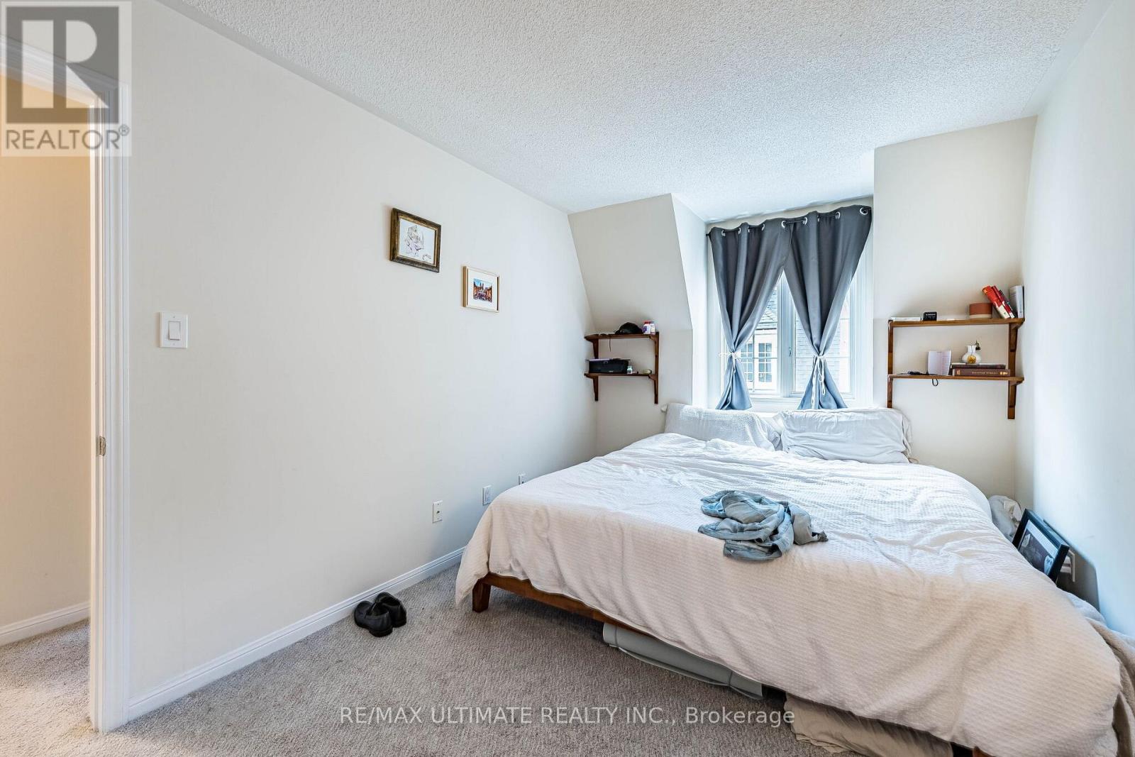 11 NIAGARA STREET - 32