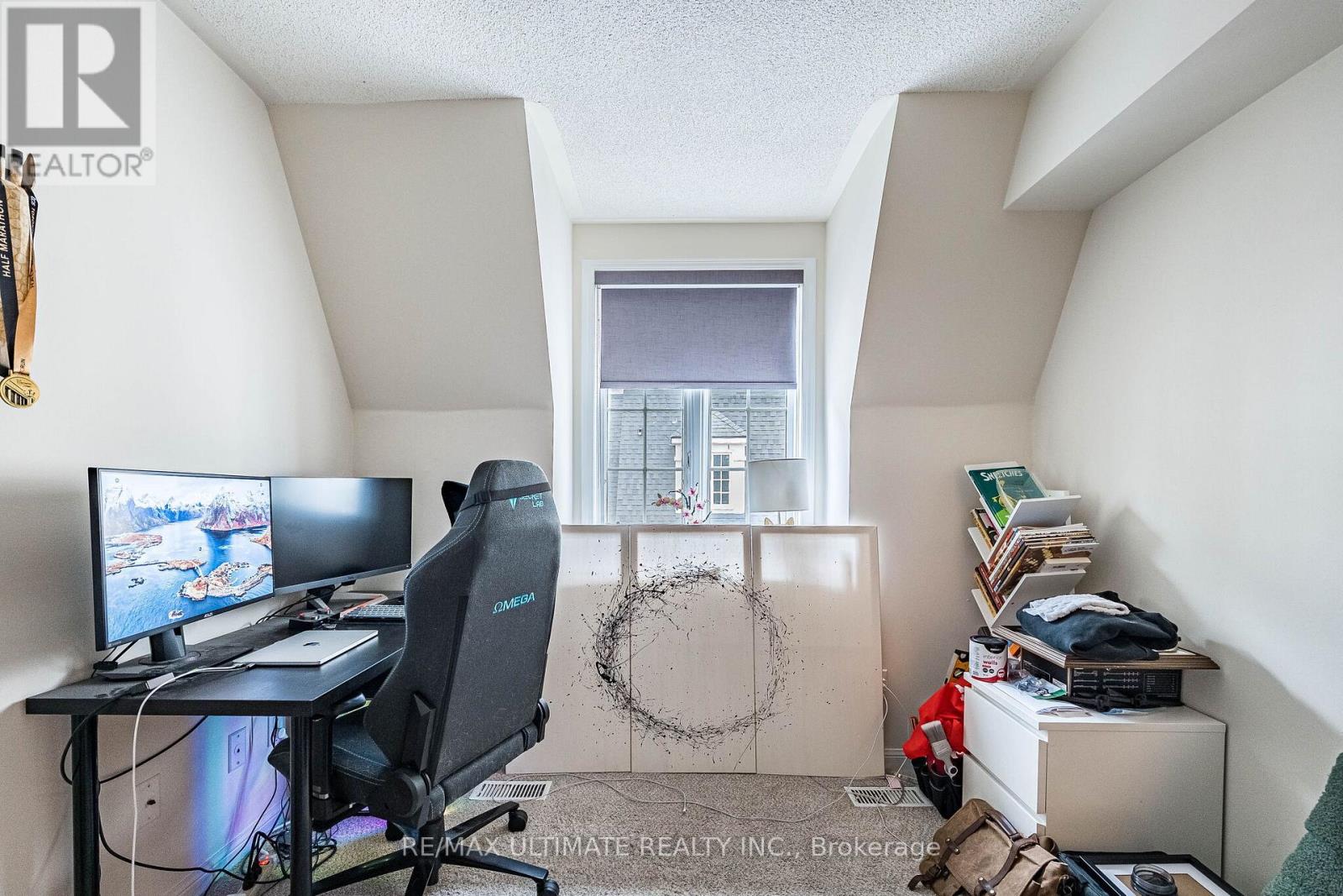 11 NIAGARA STREET - 35