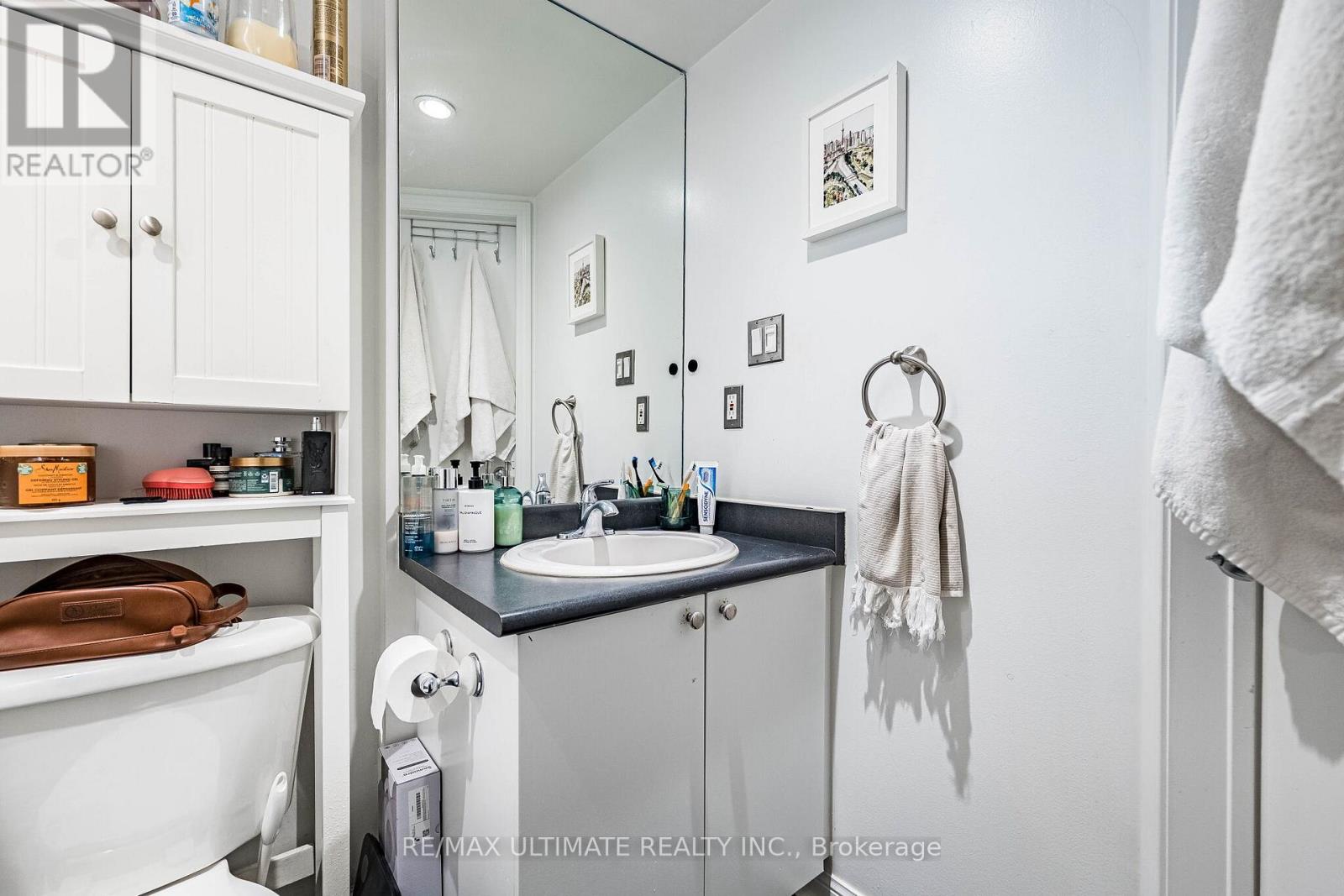 11 NIAGARA STREET - 38