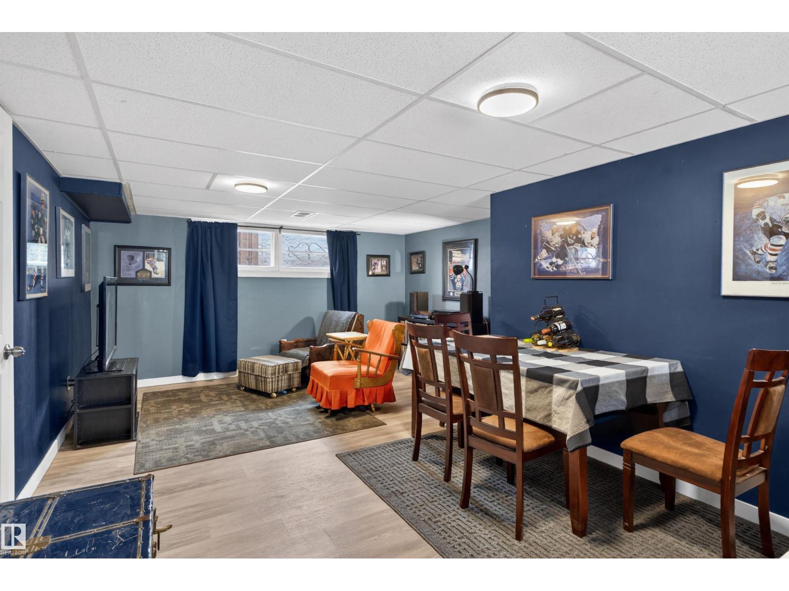 12040 76 ST NW - 22