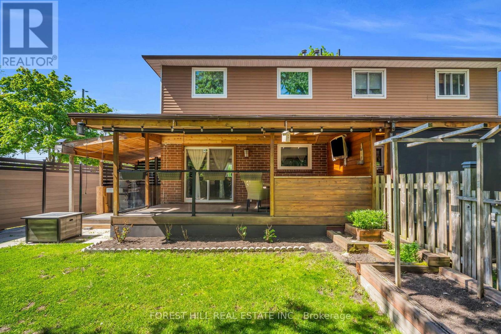 52 MCMURCHY AVENUE S - 33