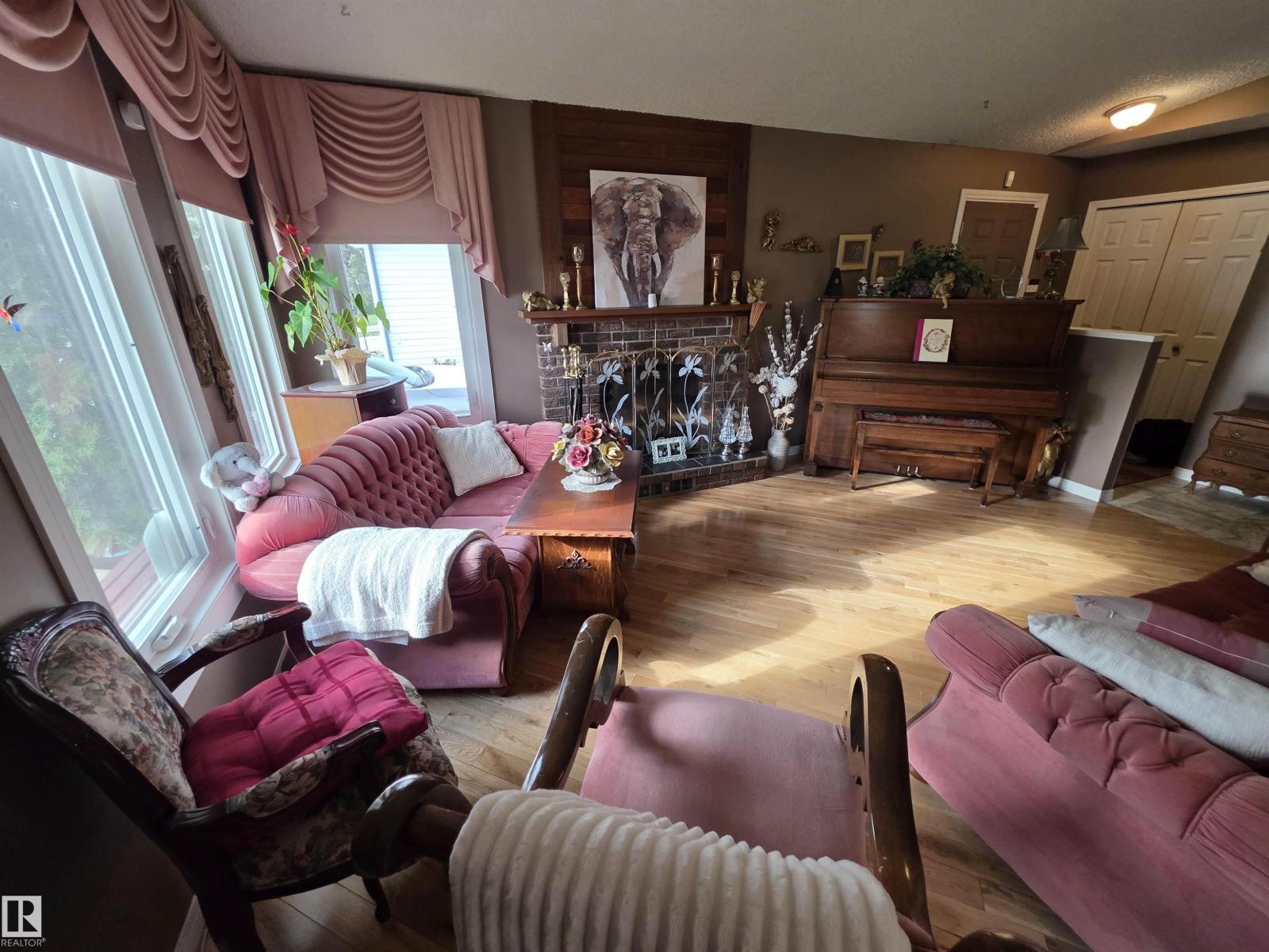 25 MCNABB CR - 11