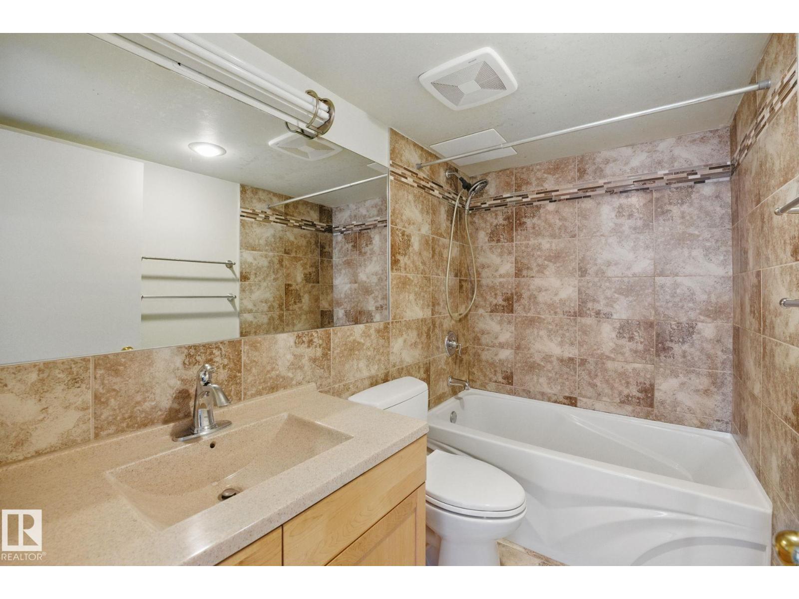 #1201 9835 113 ST NW - 11