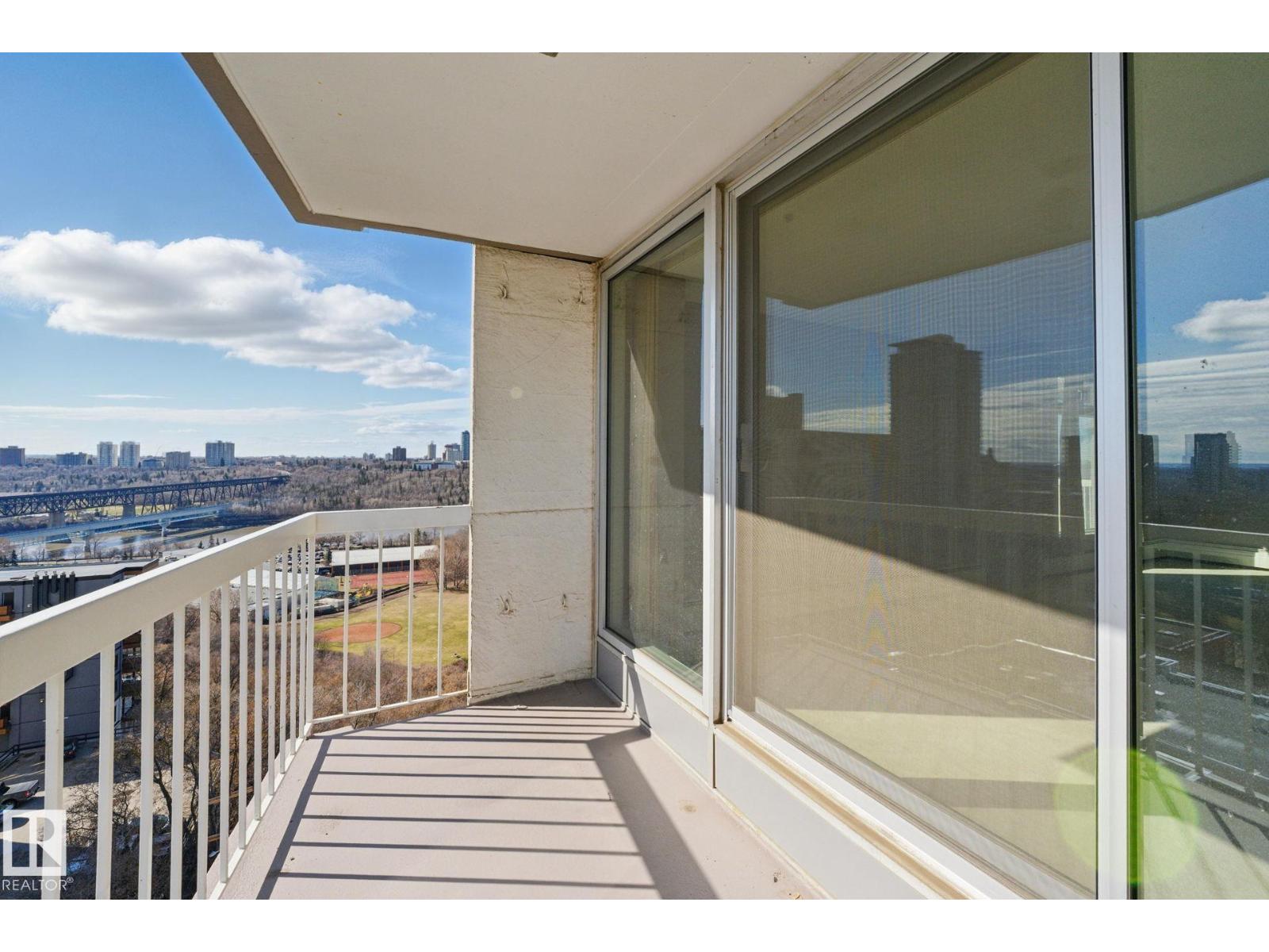 #1201 9835 113 ST NW - 14