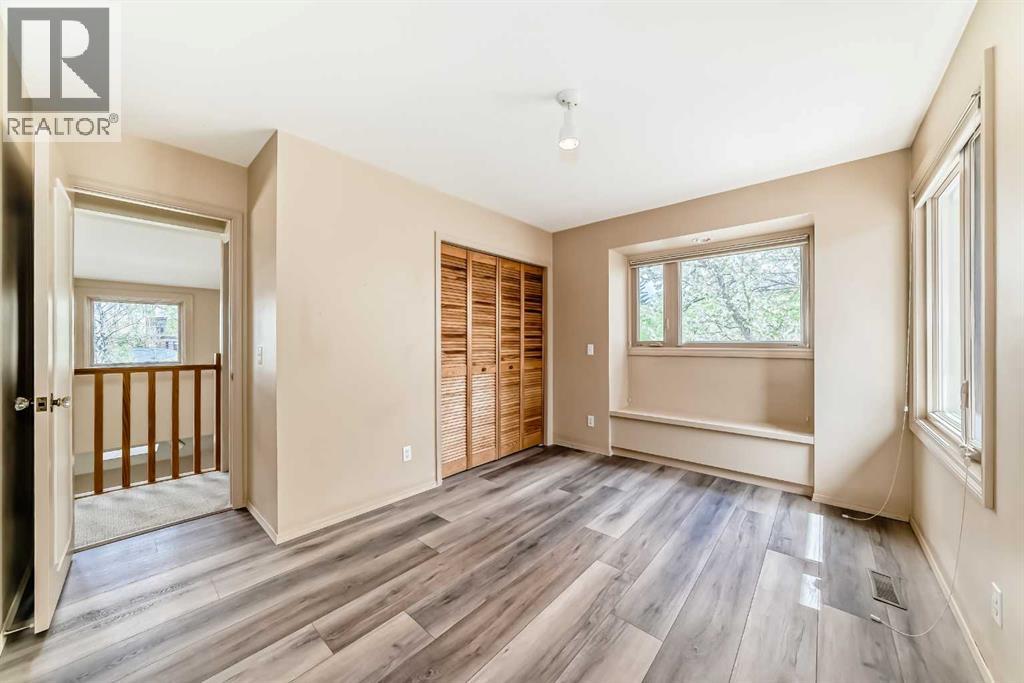 2518 21 Street SW - 30