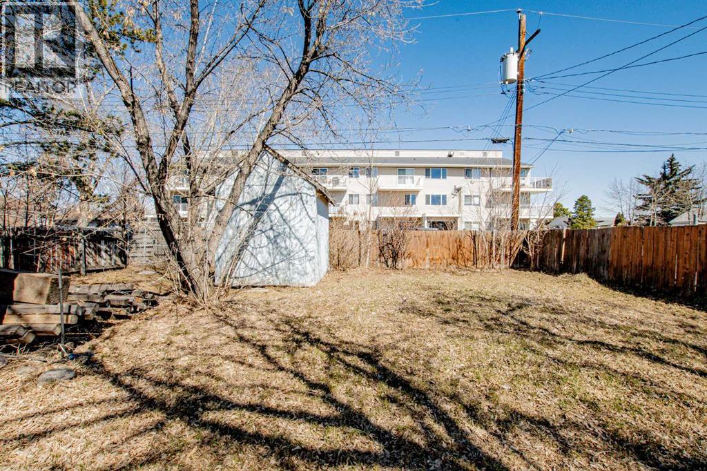 10518 102 Avenue - 19