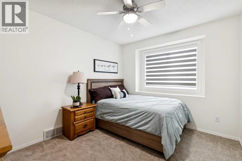 52 Christie Knoll Heights SW - 35