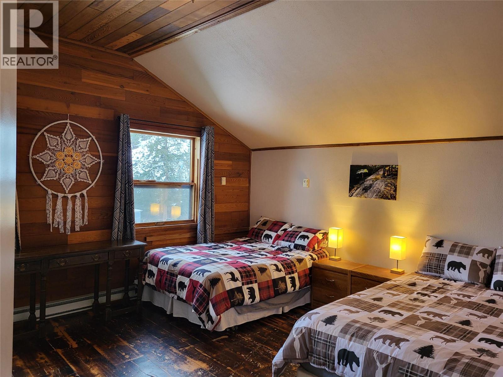 561 Grand Oro Road, Kaleden