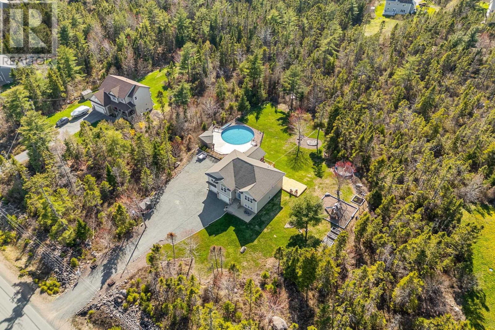 490 Celebration Drive - Image 2