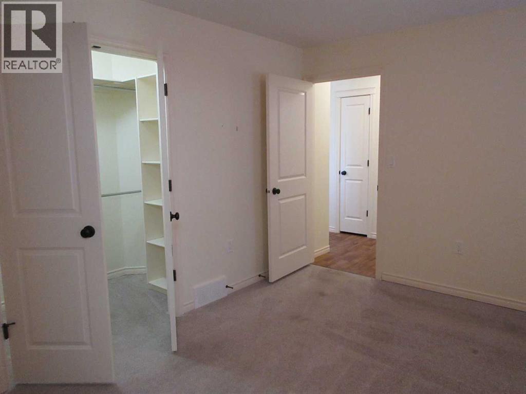 122 Chartwell Place SE — photo 8